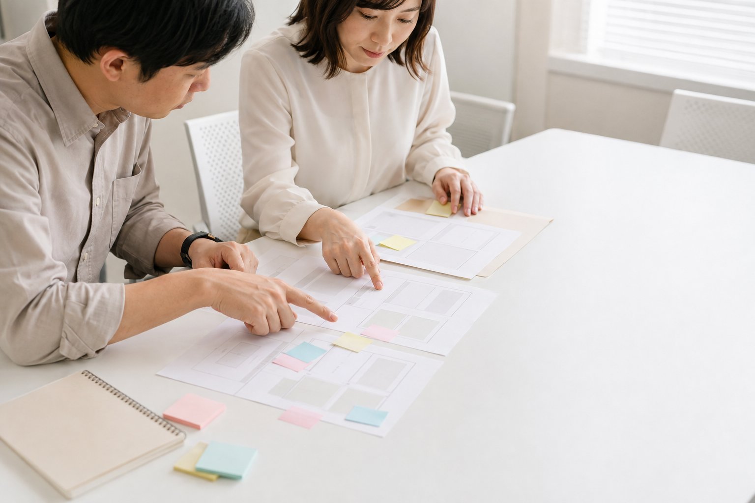SNS運用の引き継ぎ設計｜担当者交代で崩れない3つの文書と並走2〜3ヶ月